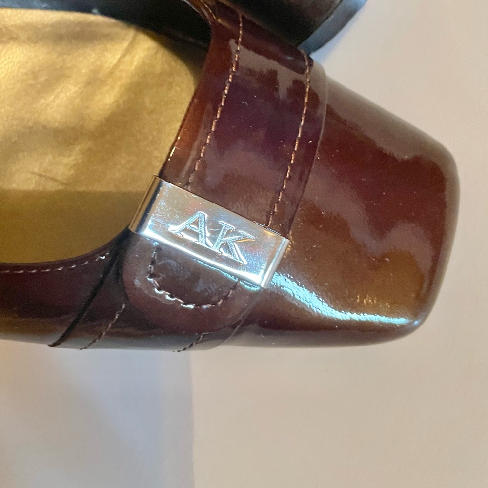 Anne Klein Women's Bronze Patent Pumps - Picture 3 of 5